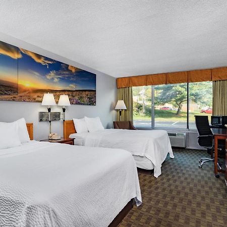 Days Inn By Wyndham Cambridge Luaran gambar
