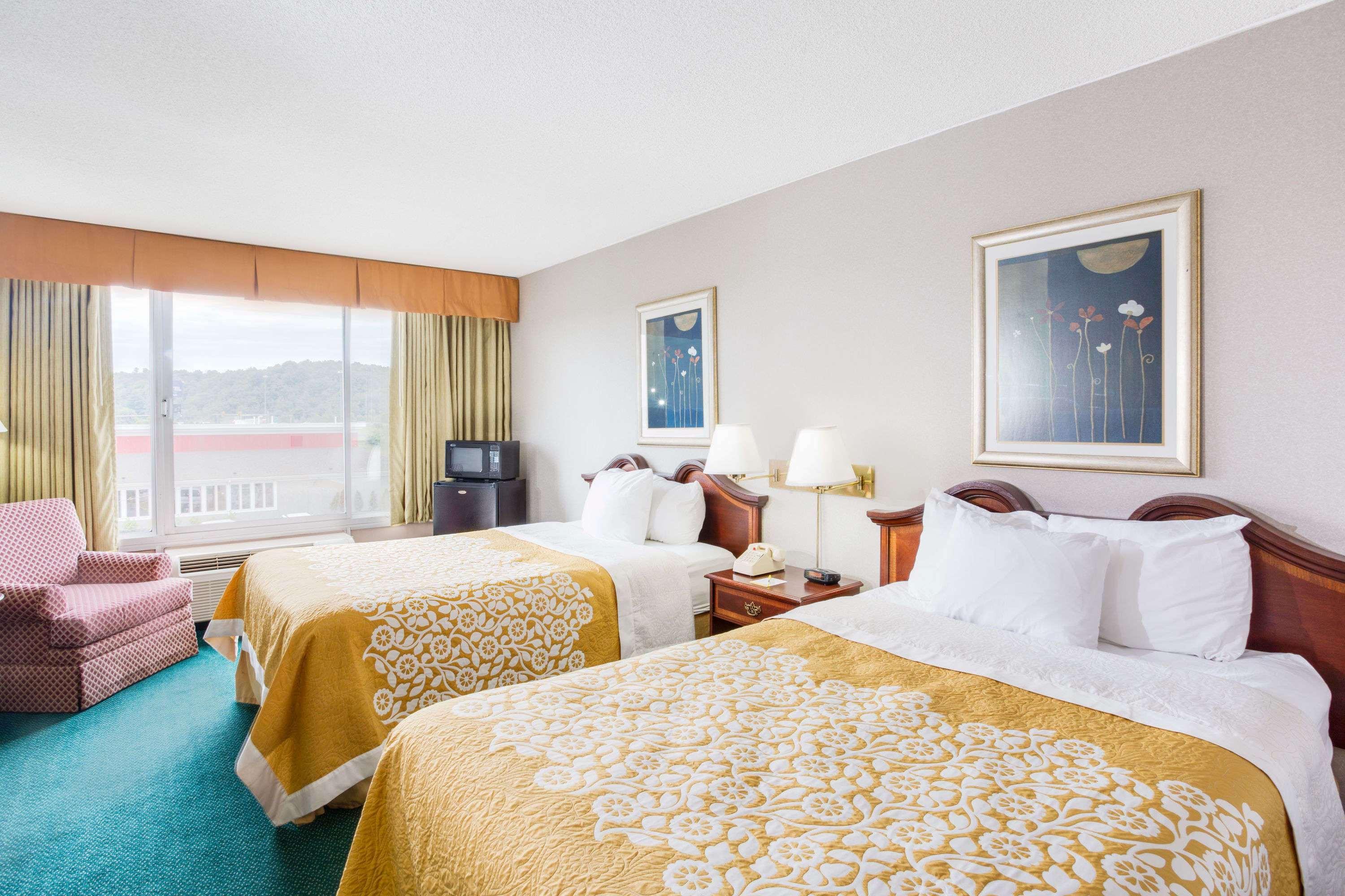 Days Inn By Wyndham Cambridge Luaran gambar