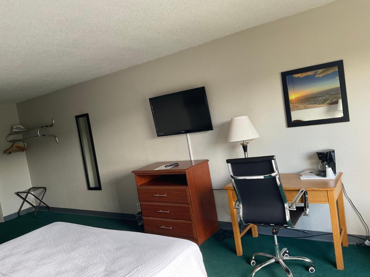 Days Inn By Wyndham Cambridge Luaran gambar