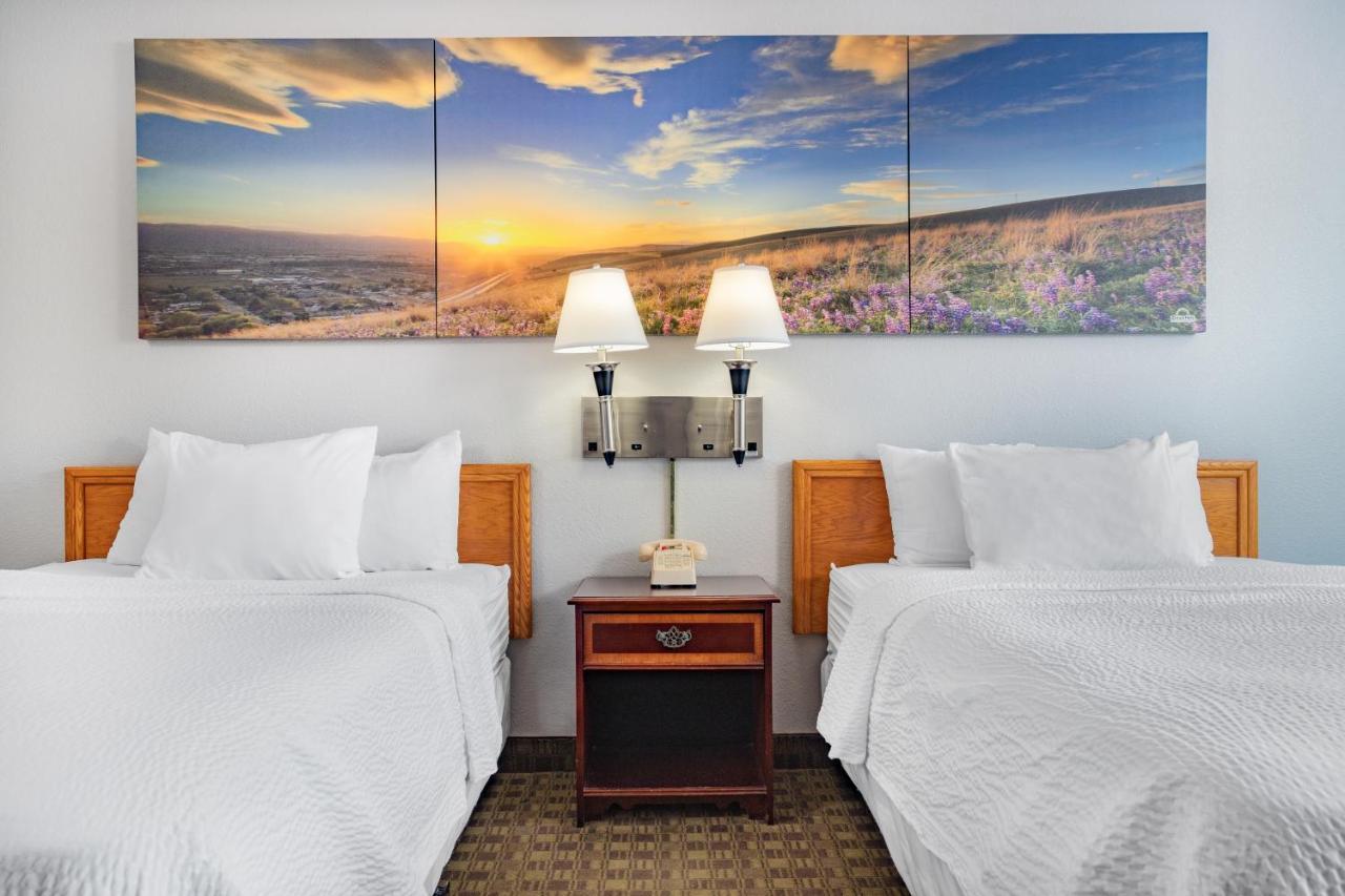Days Inn By Wyndham Cambridge Luaran gambar
