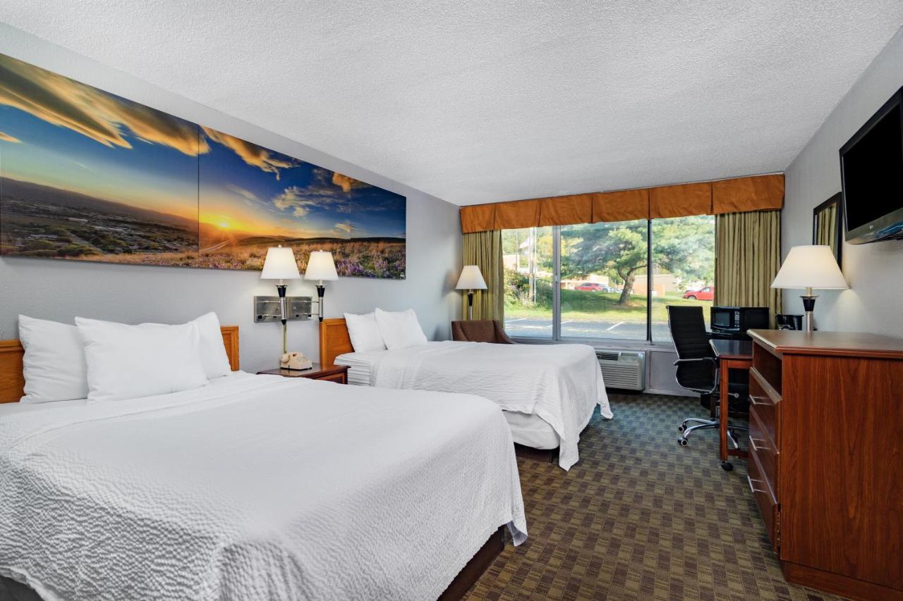Days Inn By Wyndham Cambridge Luaran gambar