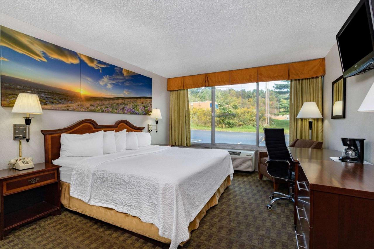 Days Inn By Wyndham Cambridge Luaran gambar